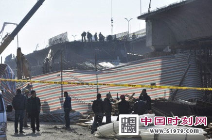 长春远达大桥边建设边塌陷 网友：史上最劲爆豆腐渣工程