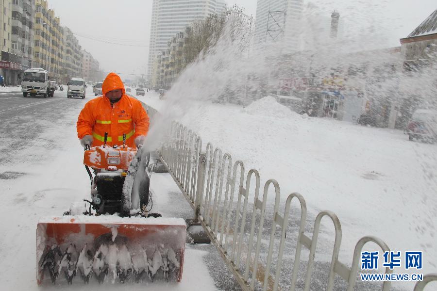 #（生态）（1）哈尔滨降下今冬最大降雪