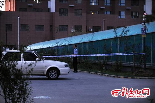 玖诚领域小区男子坠楼身亡